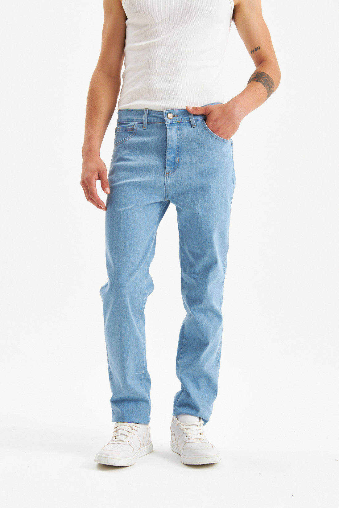 Jean Montana Moov Light Blue